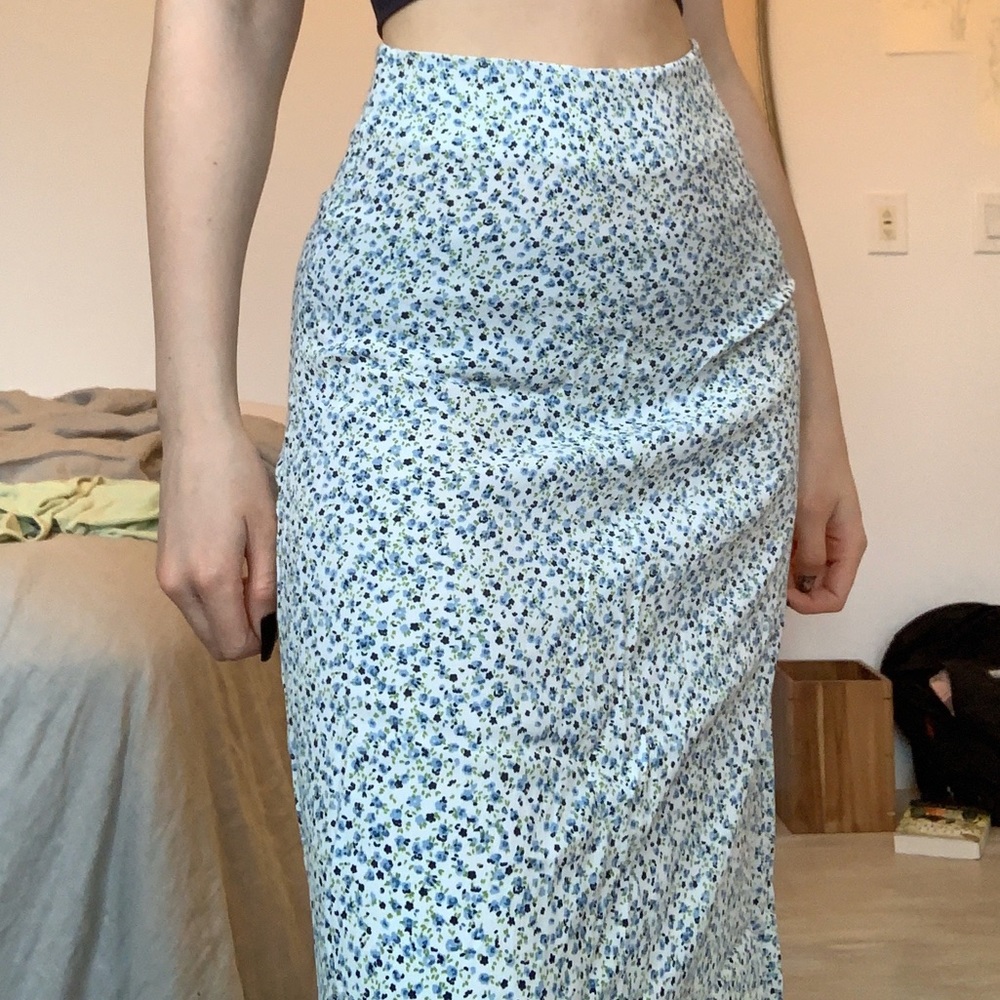 Brandy Melville midi skirt PINK AND BLUE